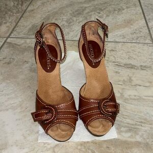 Aerosoles Platform Sandal 5M